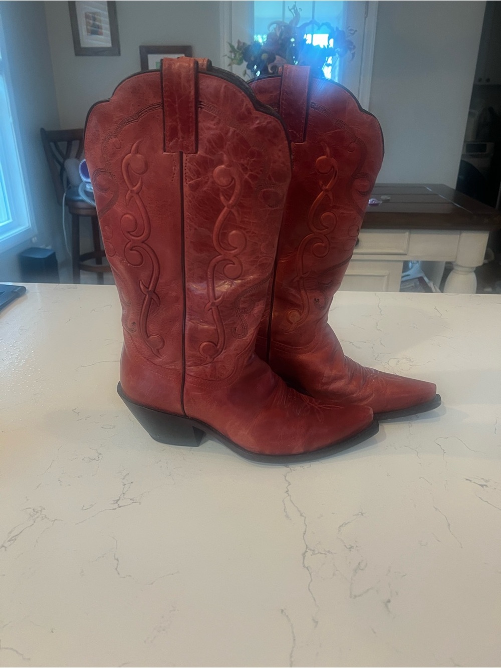 Justin Boots Women's Red Leather Cowboy Boot—8.5 - Picture 7 of 7
